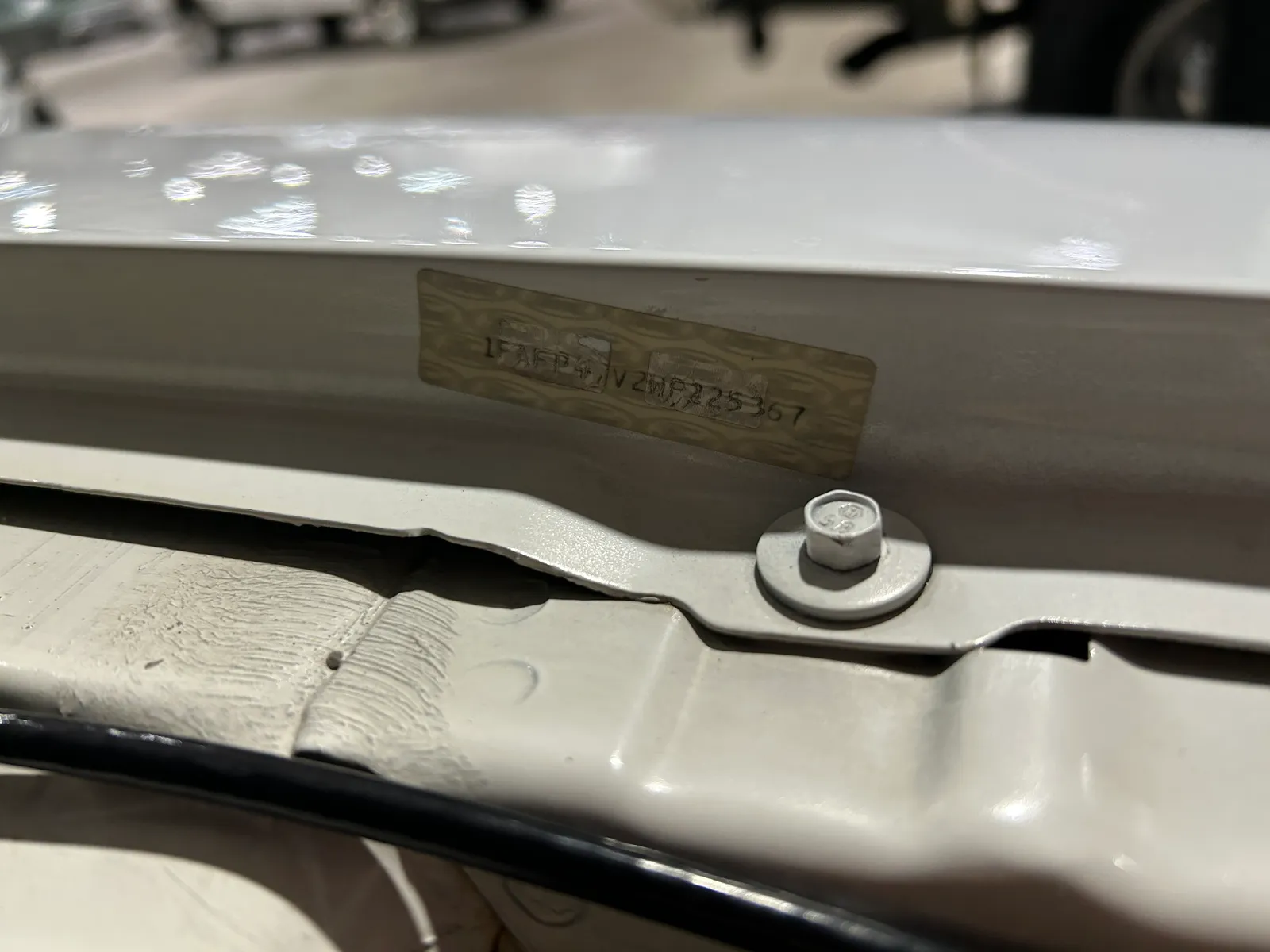 19_Numbers_ DS front fender VIN .JPG
